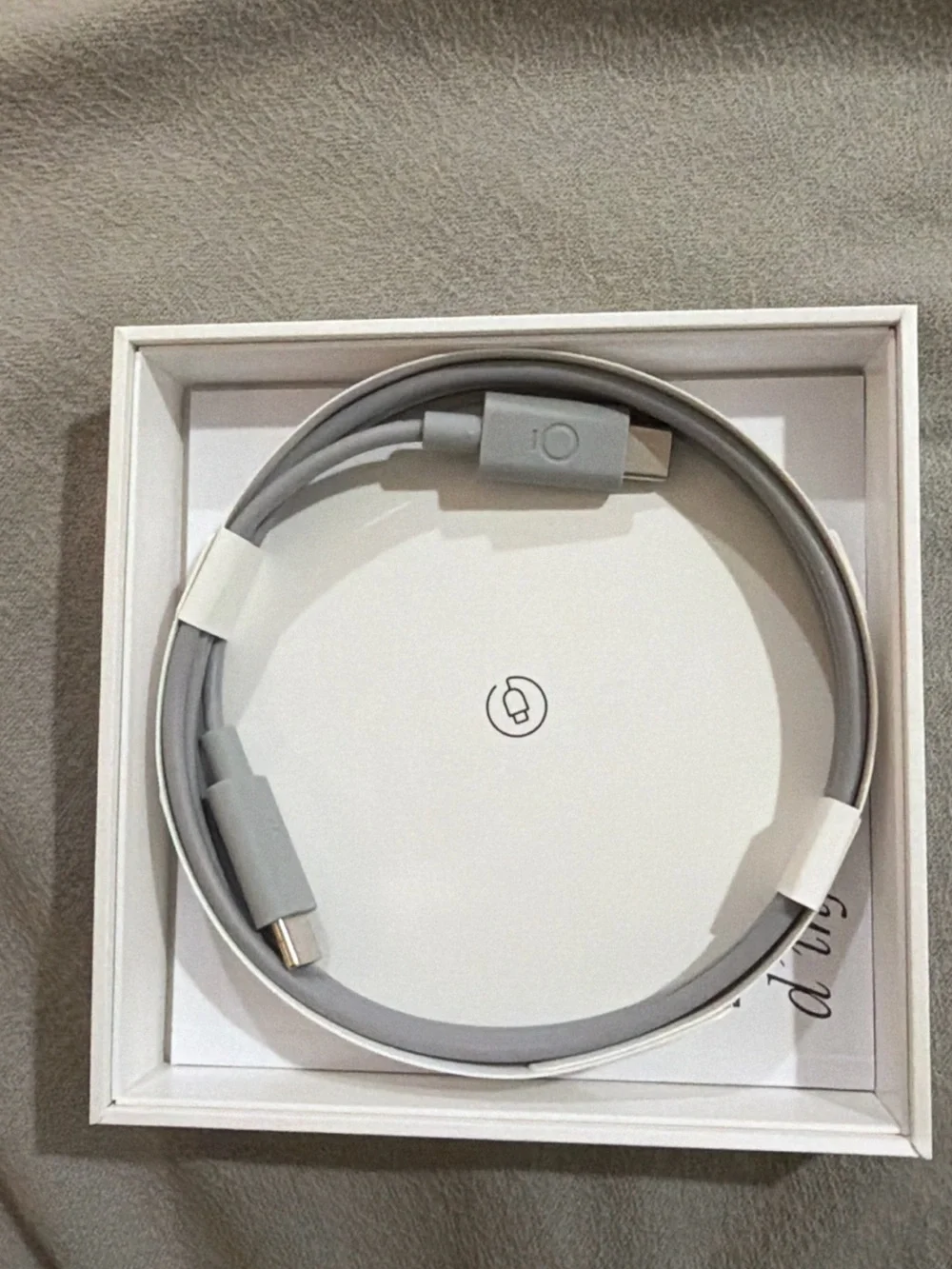 Oura ceramic 4th